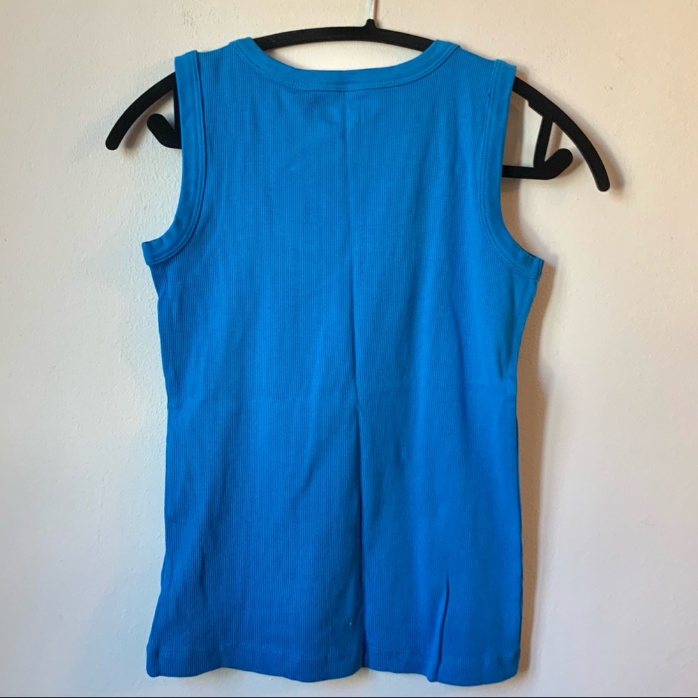 NWT Chico’s Kiara Tank in Flip-Flop Blue - Picture 2 of 2